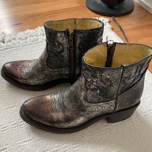 Talula De La Lune Metallic handmade booties
